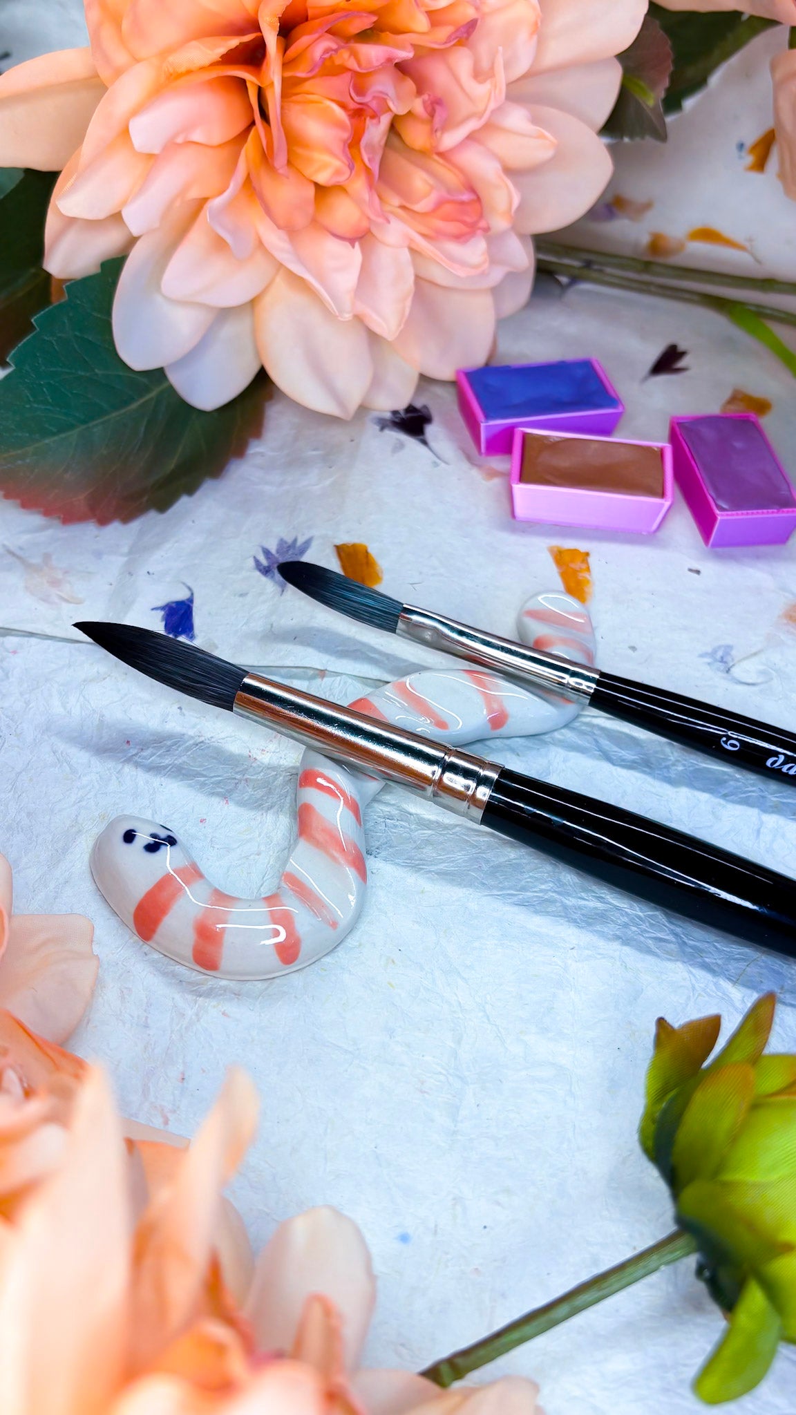 Ceramic Artist Paint Brush Rest - (experimental) Happy Worm