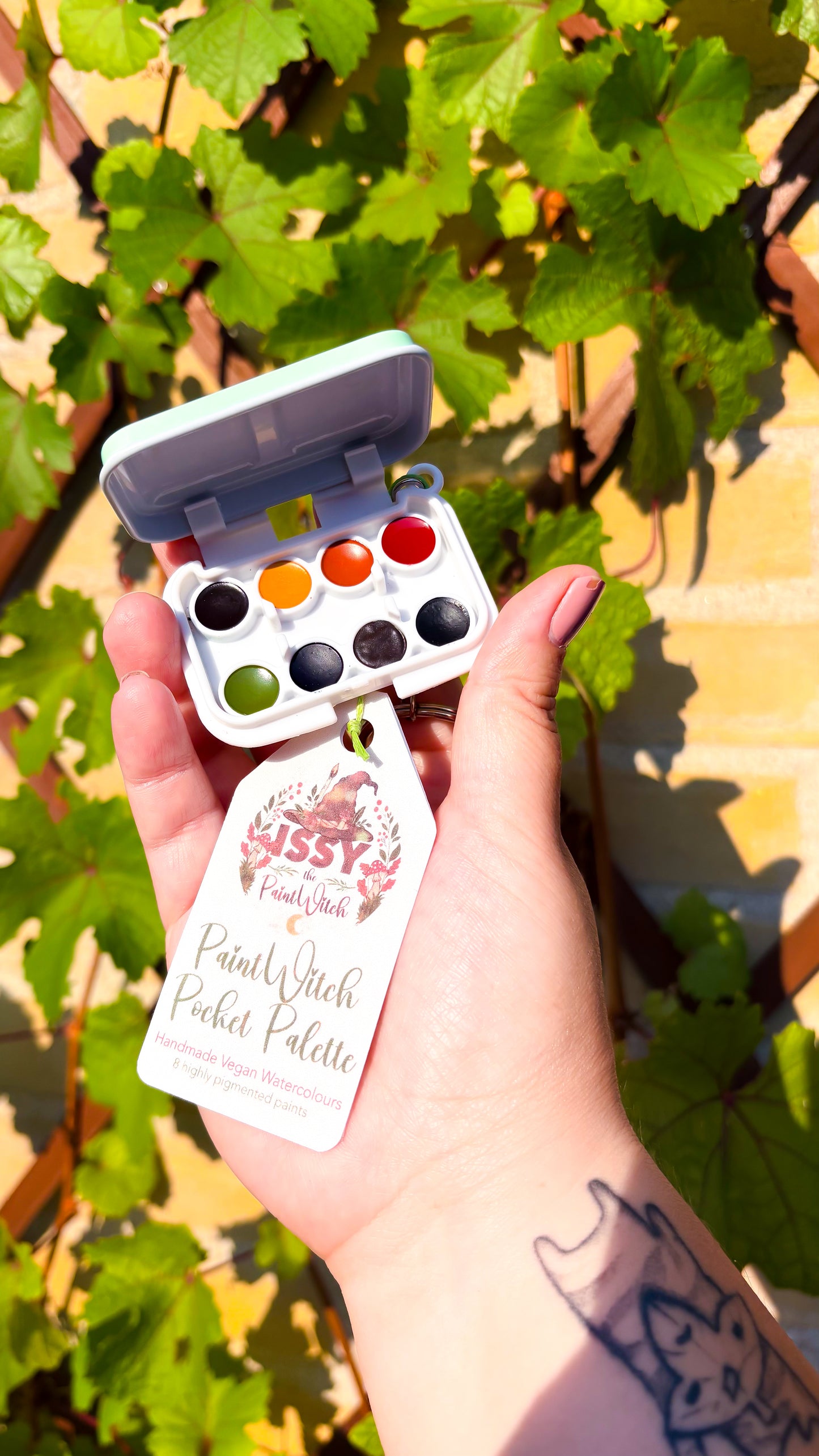 PaintWitch Pocket Palette