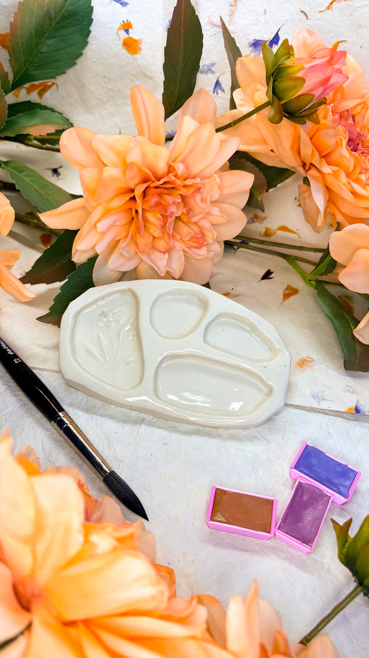 Ceramic Artist Paint mixing plate - Spring Flowers